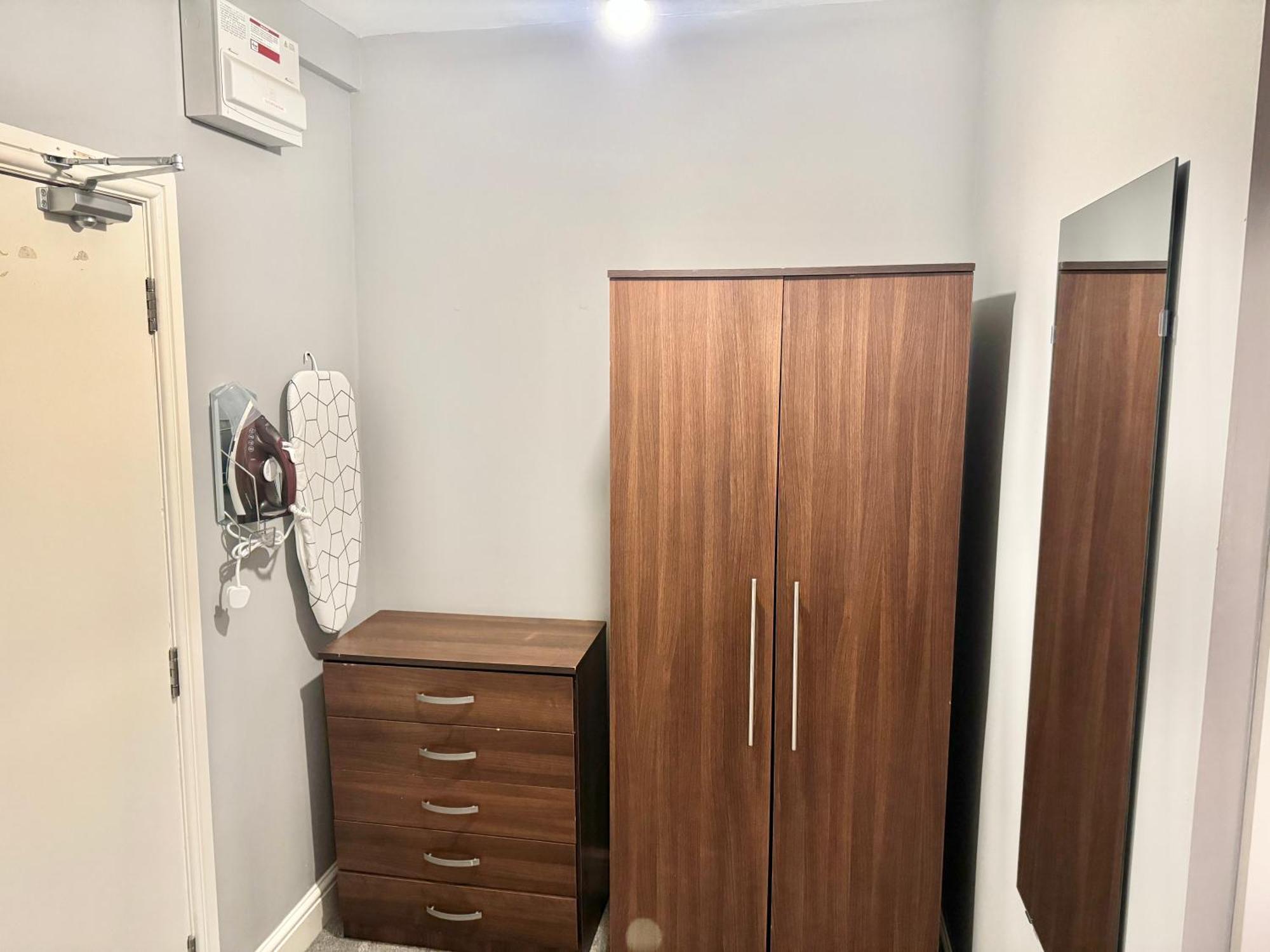 Modern En-Suite Rooms By Finsbury Park Station 8 Mins To King'S Cross By Tube London Exterior foto